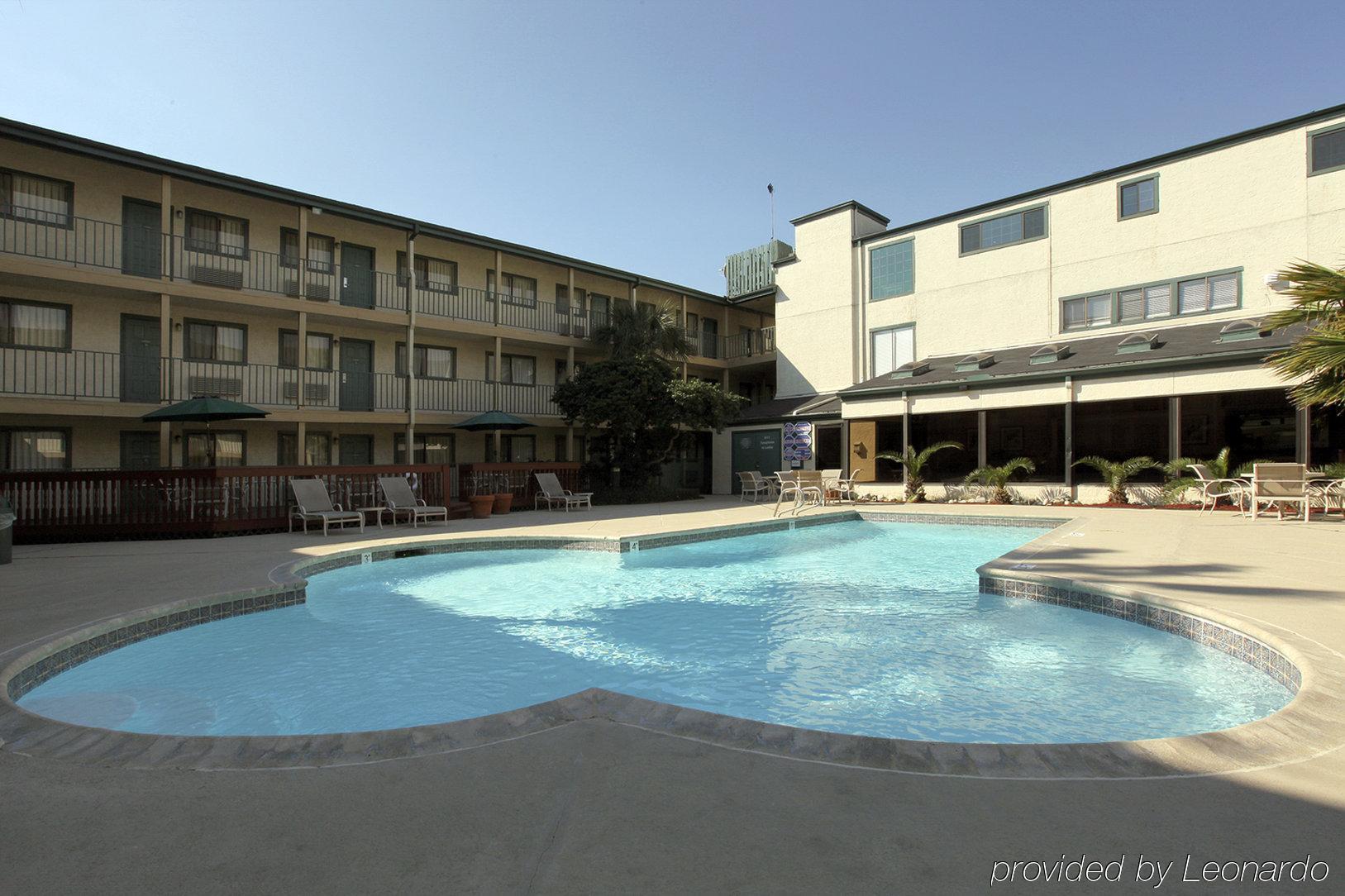 Amerihome Inn & Suites Houston Airport North Dış mekan fotoğraf